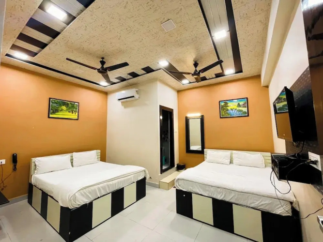 Hotel Pragati Heights