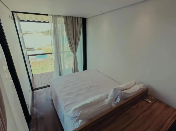 Suite with balcony