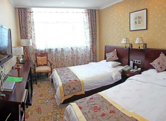 Yuci Financial Hotel