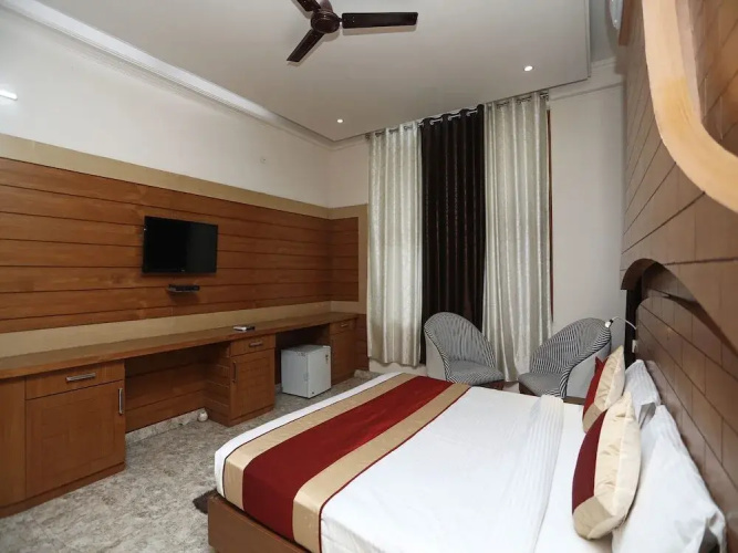 Encasa By OYO Rooms