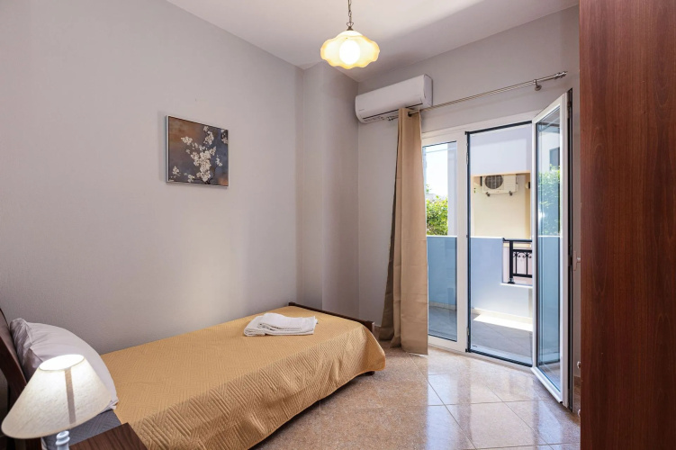 Helena's Aparthotel