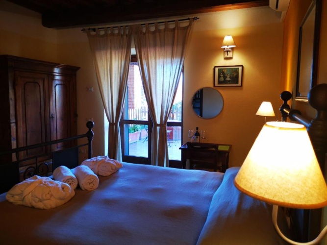 Classic Triple room
