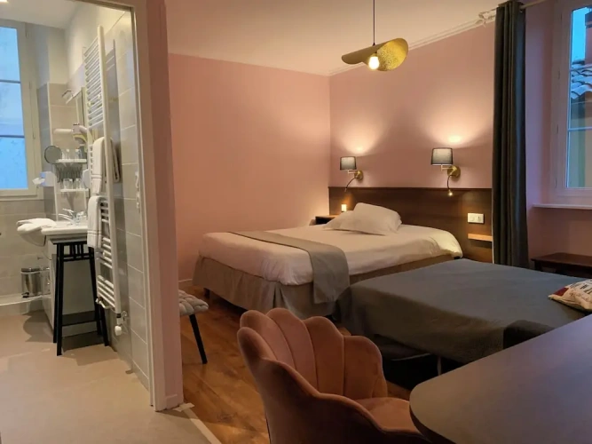 Luxury Quadruple room