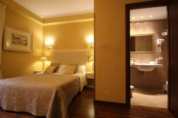 White Rooms Navona