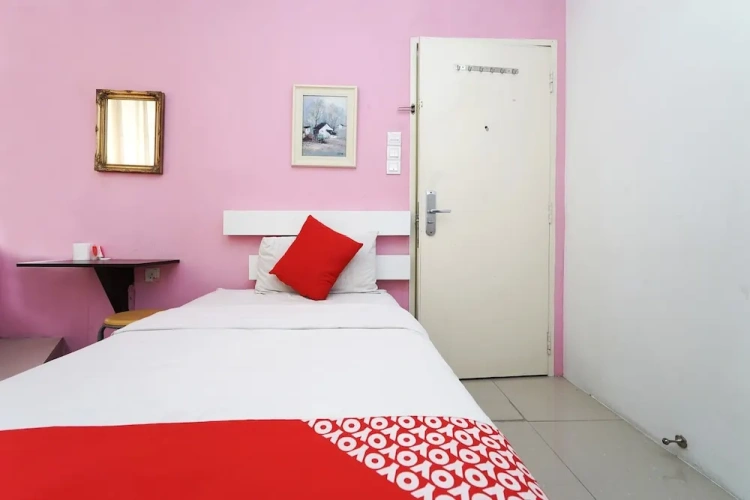 Deluxe Single room