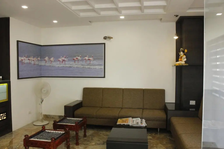 Hotel Shiv lake