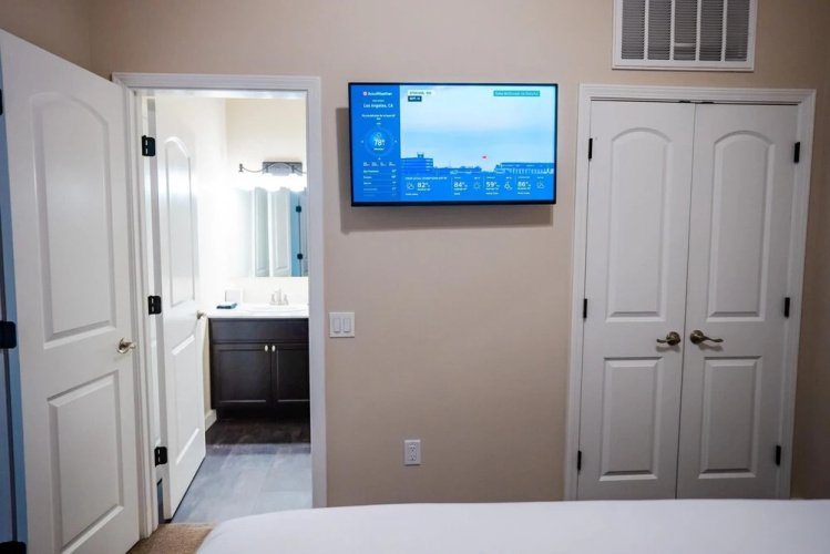 1 Bedroom Lake View Villa - Unit 206