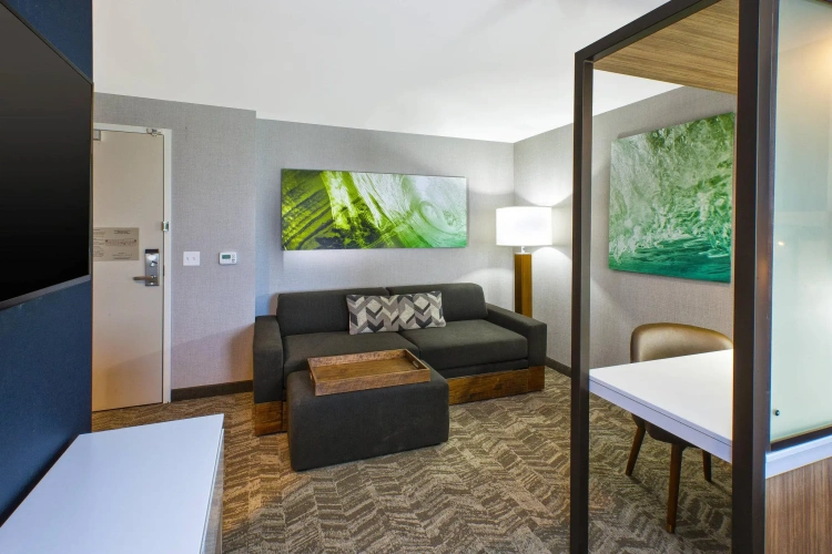 Quadruple Suite