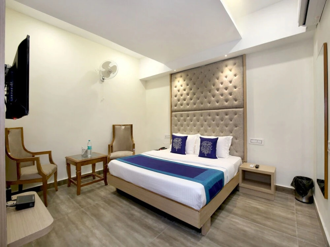 OYO 9986 Hotel Hashtag