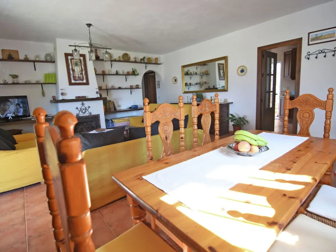 Detached house in mountain setting with great views in Mijas