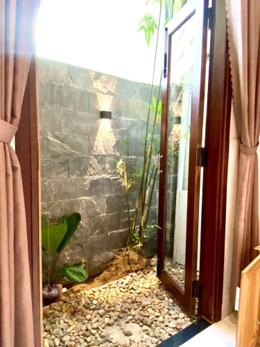 Standard Twin room with balcony