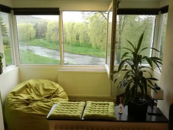 Green Apartment