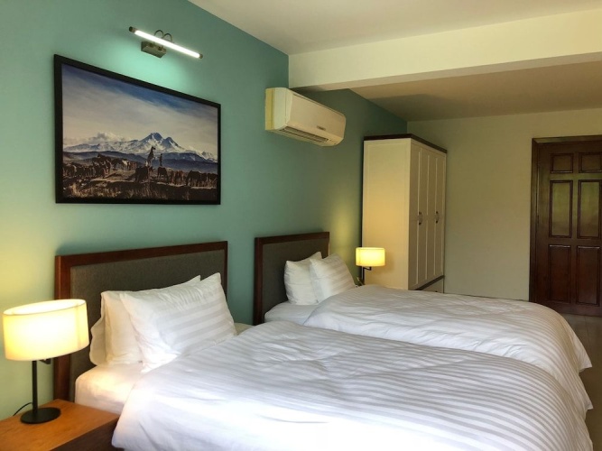Guest rooms