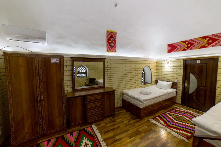 Feruzkhan Hotel