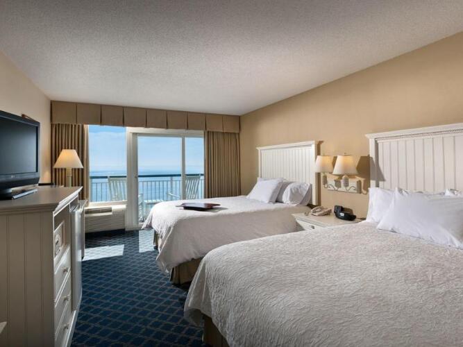 Hampton Inn & Suites Myrtle Beach/Oceanfront Over view