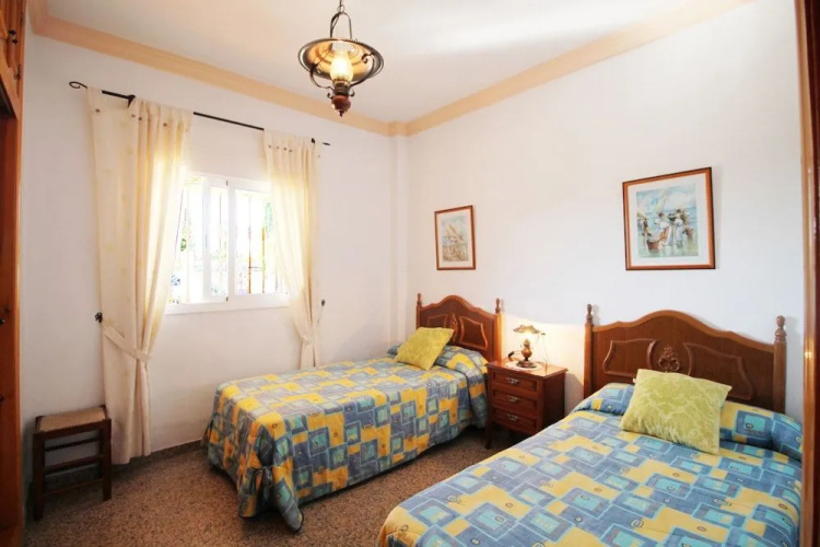 1084 Villa Manolo