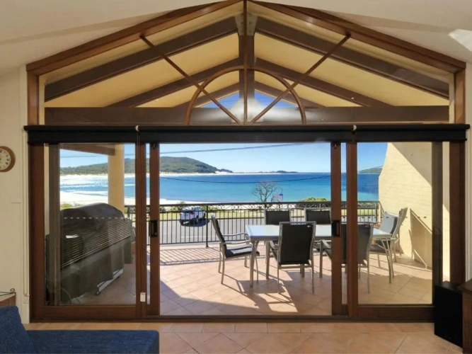 4 Bedrooms Cottage