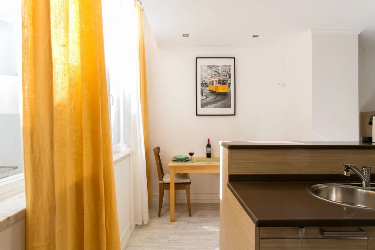 Charming Patio Apartment Rentexperience