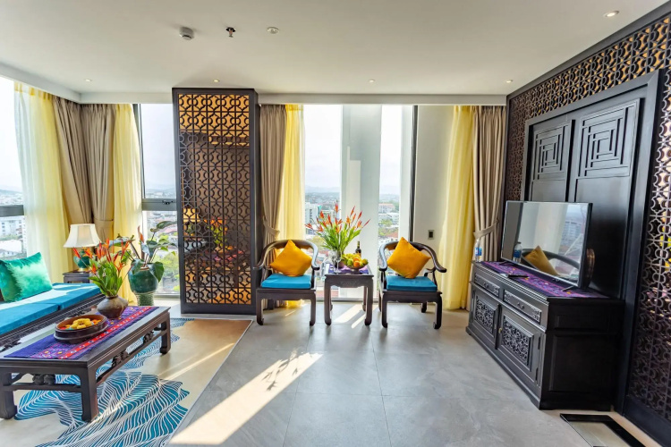 White Lotus Hue Hotel