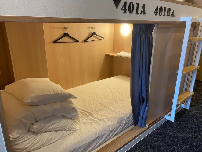 JAKOTEL Plus Namba