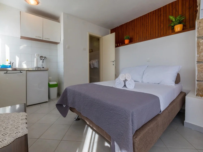 Apartments Deniz