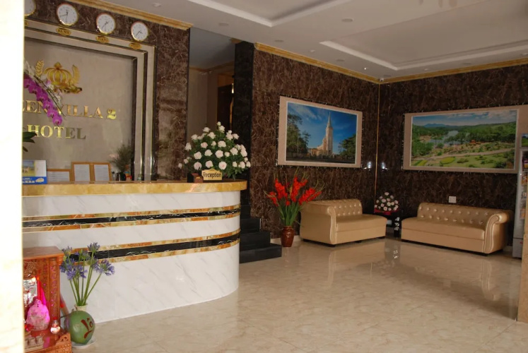 Queen Villa 2 Hotel