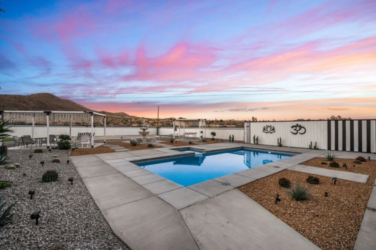The Rosemary House Yucca Valley