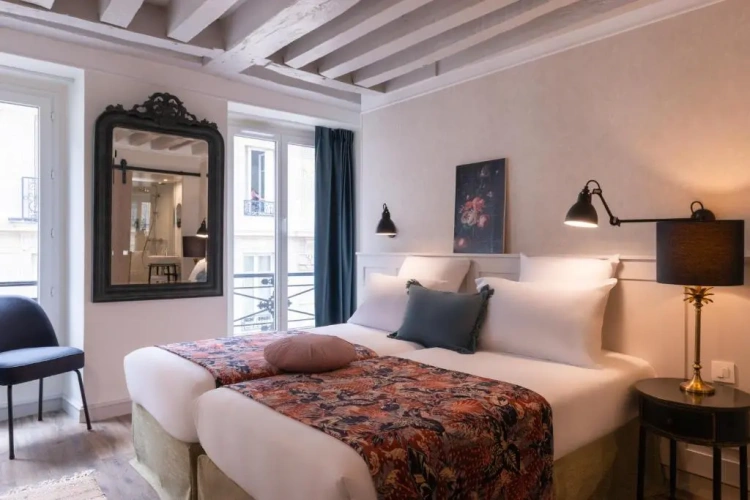 Twin room
