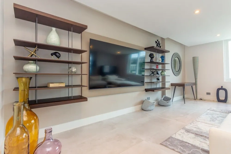 2 Bedrooms Family Apartment
