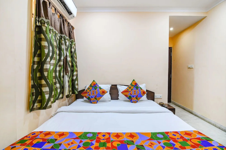 Fabexpress Spandan Inn
