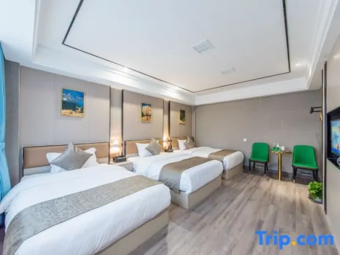 Triple Suite