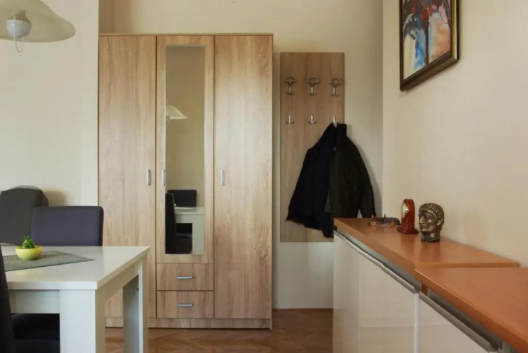 Square Studio Apartment