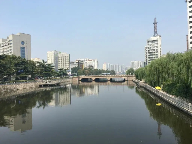 Zhengwang Inn