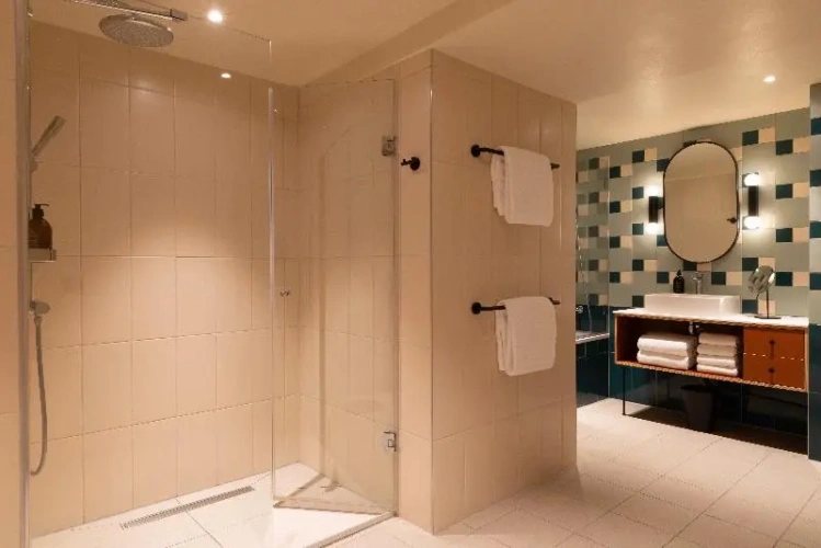 Executive Quadruple Apartment