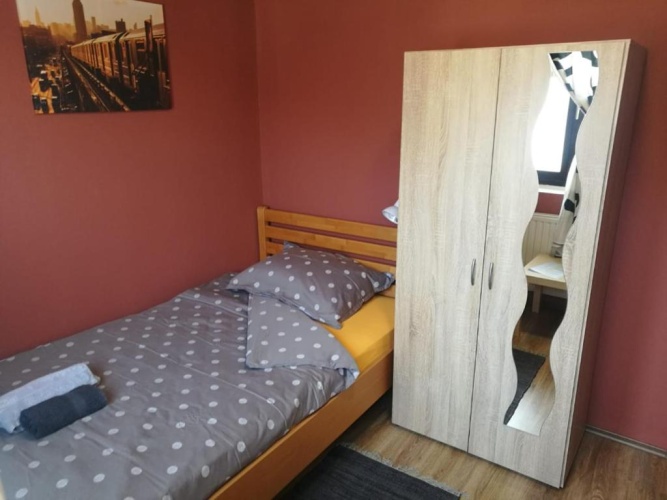 Standard Single room