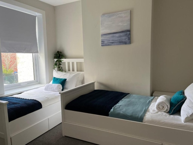 3 Bedrooms Cottage