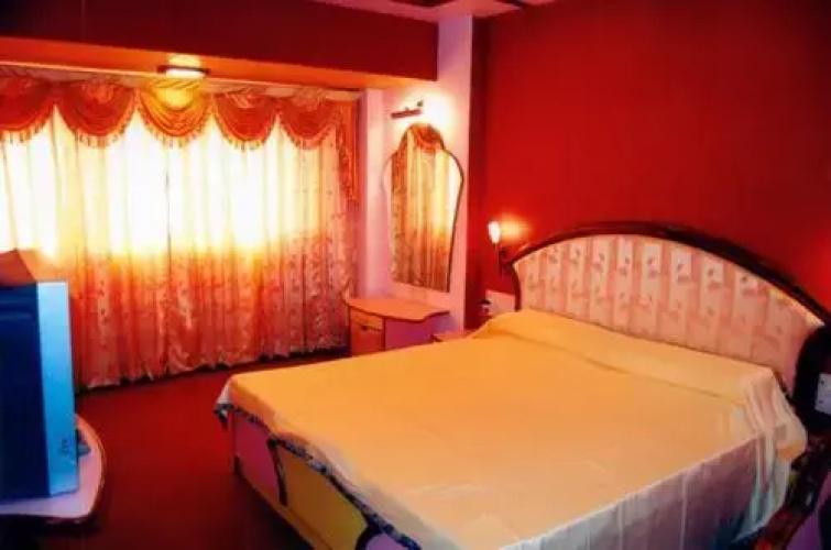 Hotel Ashiyana