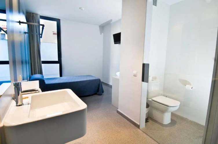 Standard Single room