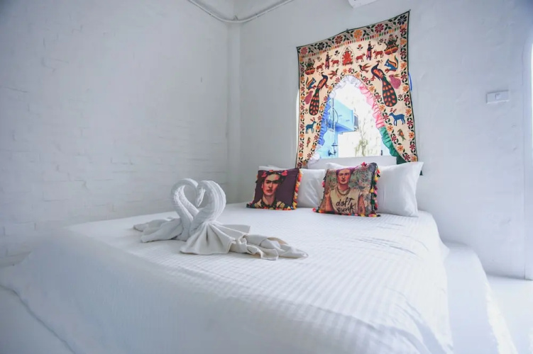 Frida Friday Boutique Hotel