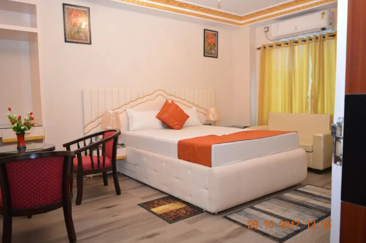 Hotel Biswanath