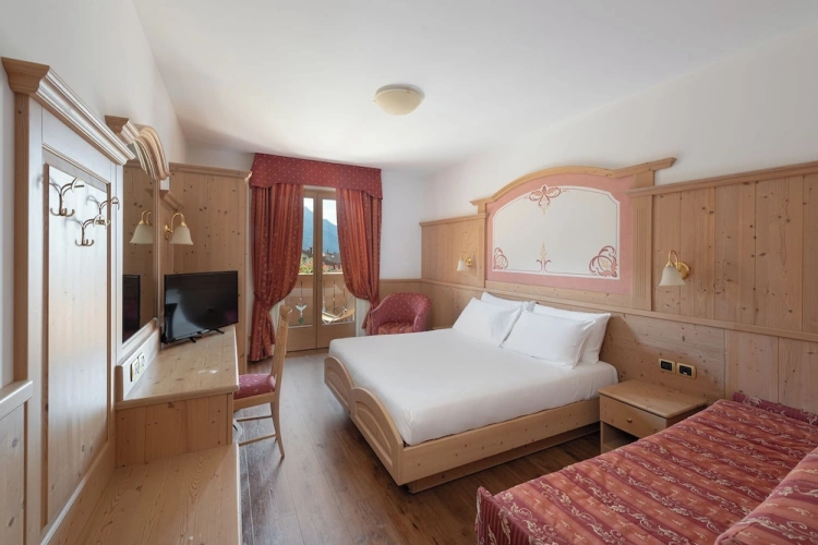 Superior Triple room with balcony