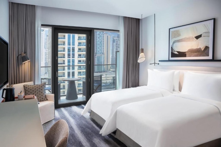 Deluxe Twin room with city view
