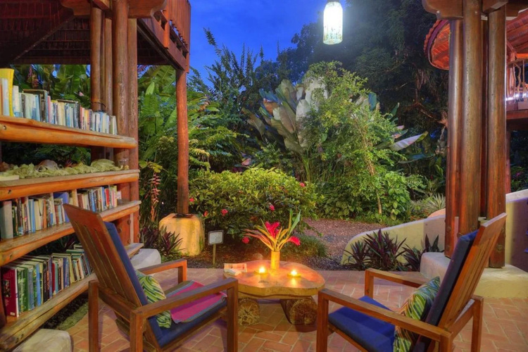 Playa Nicuesa Rainforest Lodge