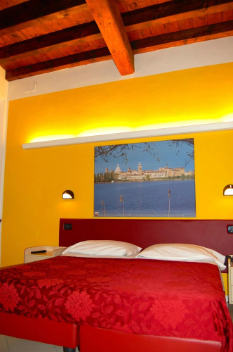Antico Residence , Mantegna Hotels