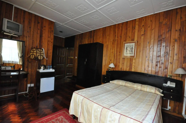 Oakwood Hotel