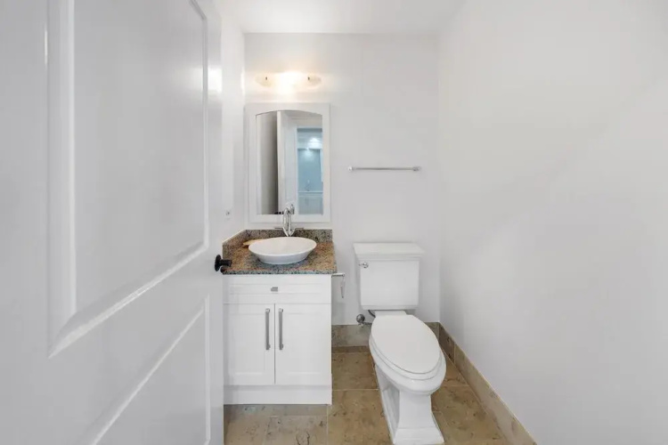Paradise Loft 3 Bedroom Townhouse by RedAwning