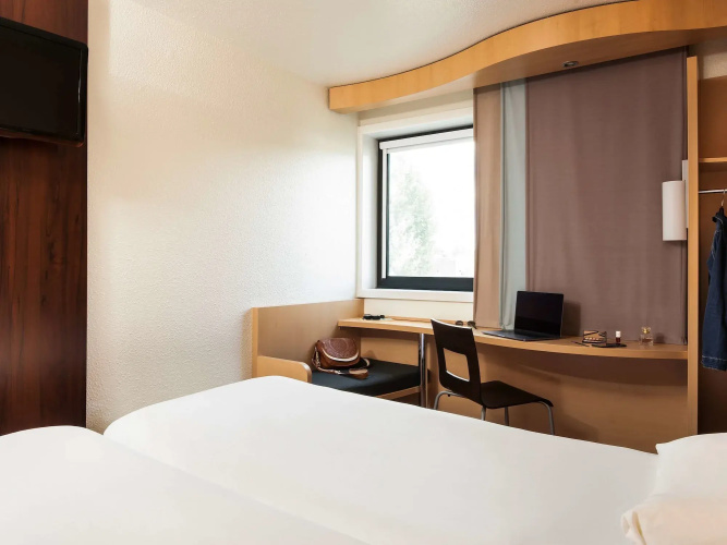 ibis Créteil