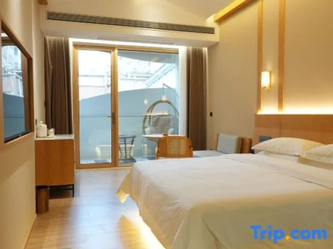 Standard Double room with balcony