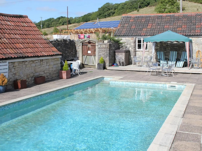 Poolside Cottage