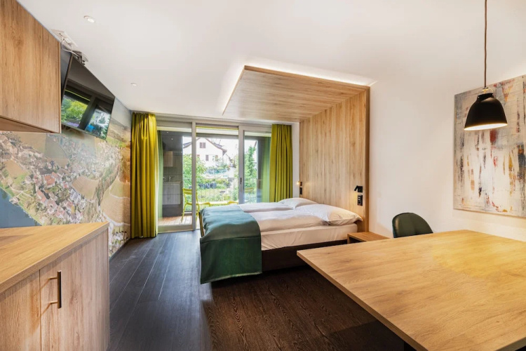 Hotel Sleep & Stay